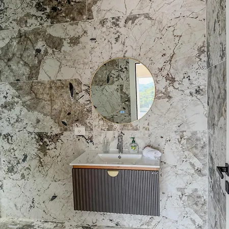 Dean - Sindi فيلة Vorë