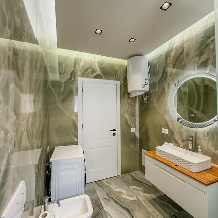 فيلة Dean - Sindi Vorë